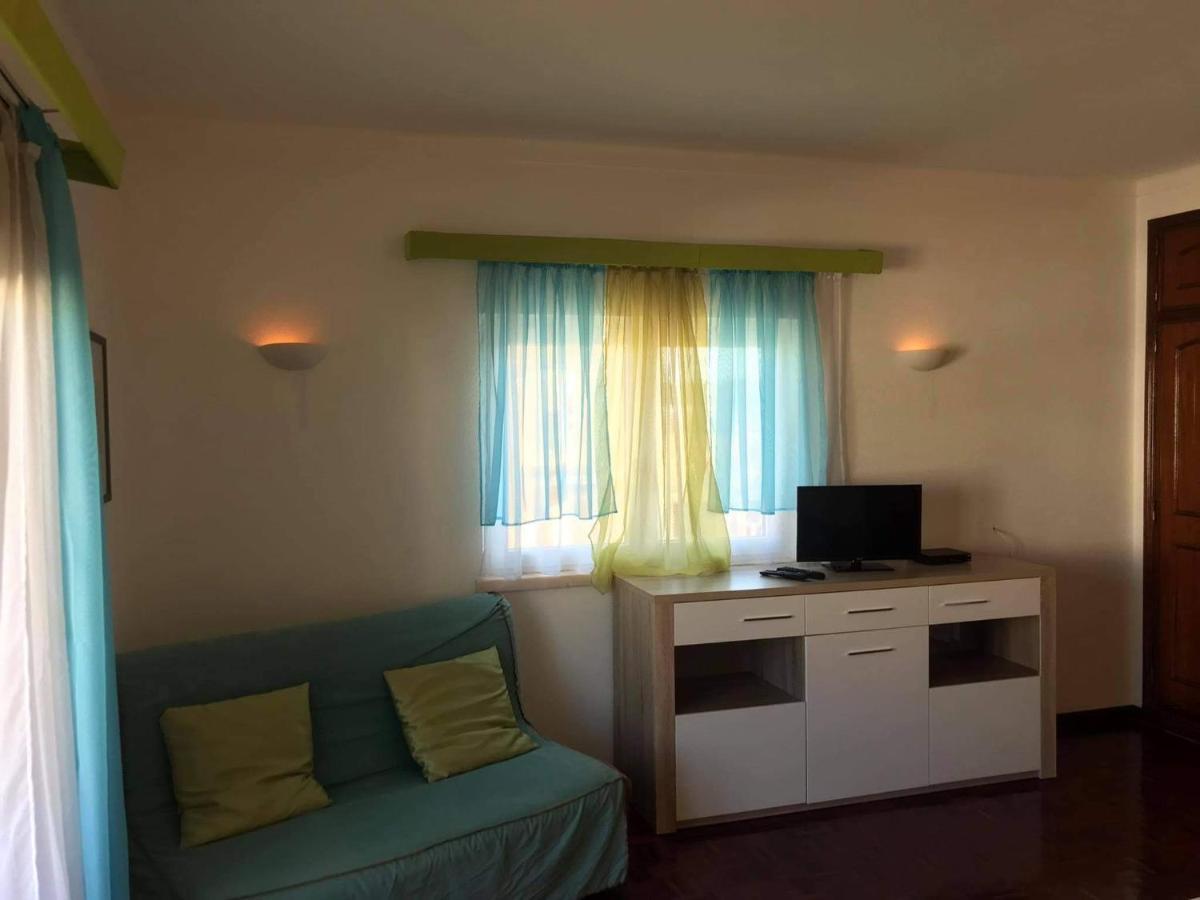 Pensión Lagos Room Booking *